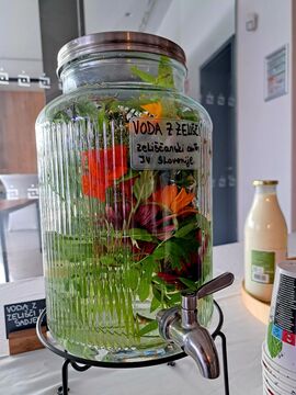 Srecanje Turizem povezuje 16